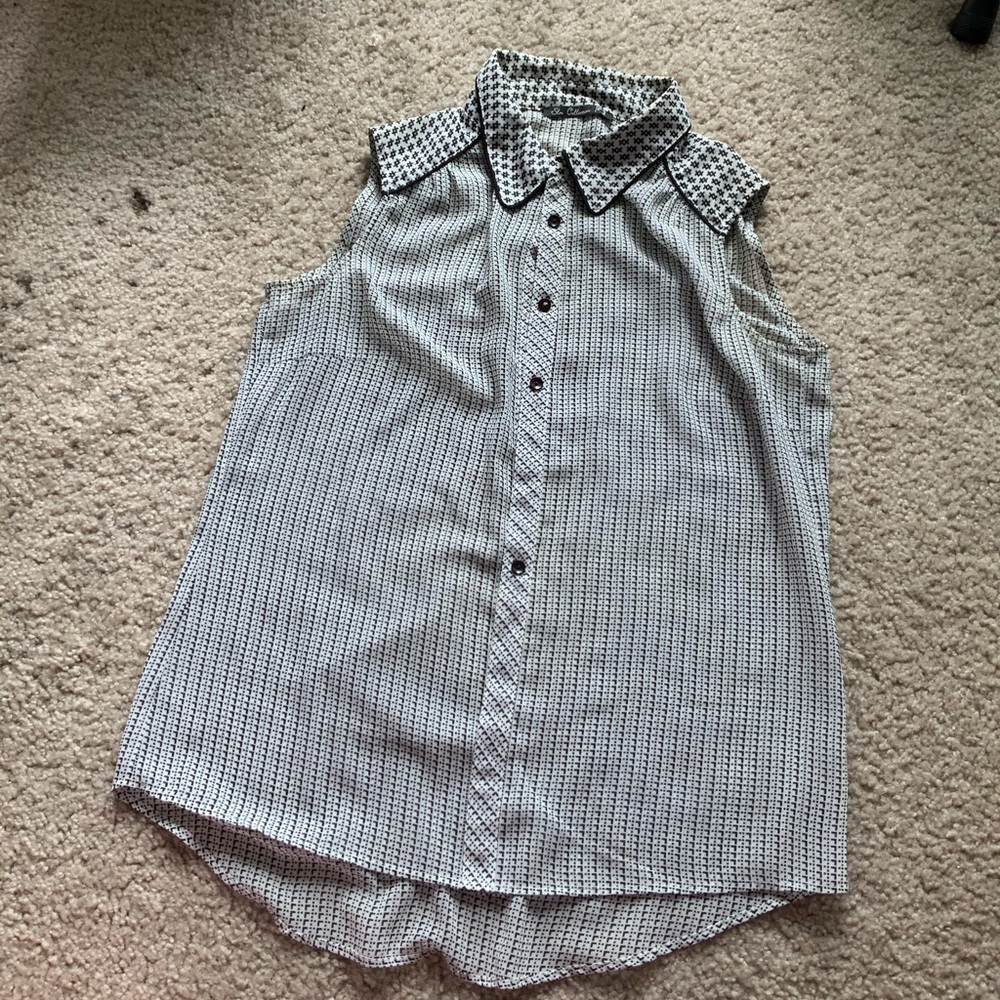 Women’s shirt